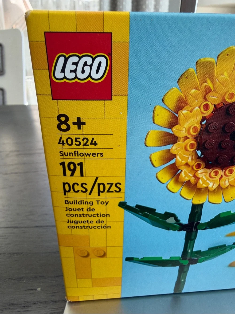 LEGO Sunflowers Floral Build - Yellow & Green
